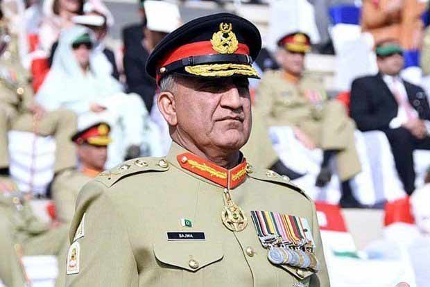 Pakistans army chief points to fiscal mismanagement for problems