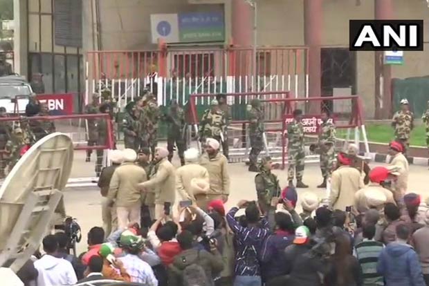 Wing commander Abhinandan handed over to Indian authorities, Pakistan to level eco-terrorism charges