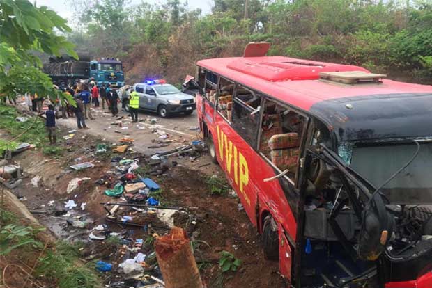 At least 60 killed in Ghana bus collision: police At least 60 killed in Ghana bus collision: police