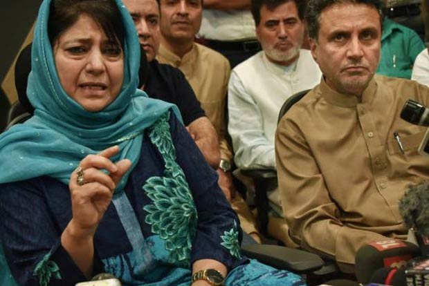 If Article 370 is scraped, Jammu-Kashmirs relation with India will end: Mehbooba