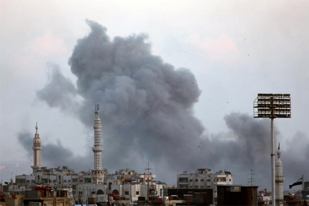Amid lull in air strikes, rebels reinforce NW Syria frontlines
