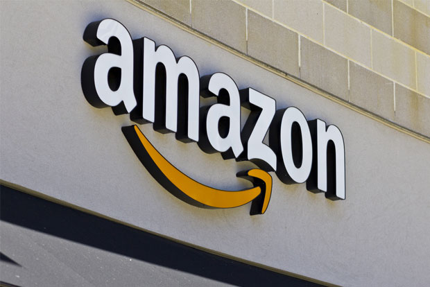 Woman asks Amazon CEO to return product in meeting Woman asks Amazon CEO to return product in meeting