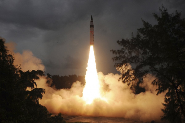 Prithvi-2 missile successfully testfired at night