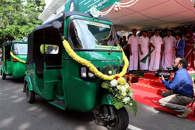 Country’s first retrofit electric autorickshaw launched in city