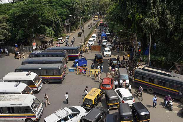 Bombay HC refuses stay on cutting of trees in Aarey colony