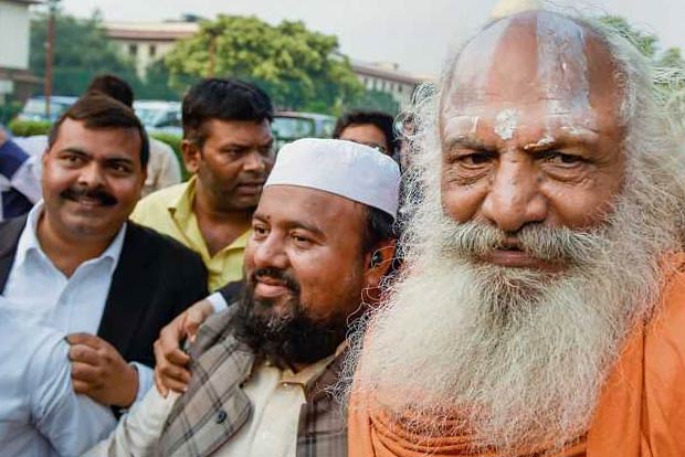 VHP reciprocates Muslims pro-peace gesture before Ayodhya verdict
