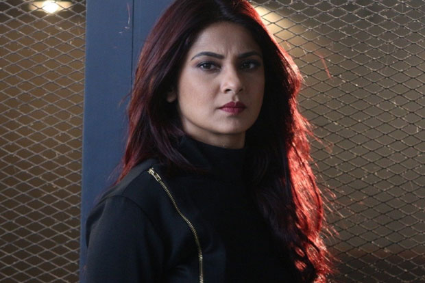 Jennifer Winget dyes her hair red for Beyhadh 2