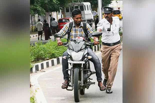 Funny memes,jokes on #NewTrafficRules flood Twitter Funny memes,jokes on #NewTrafficRules flood Twitter