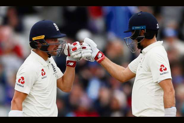 Burns, Root help England steady ship and reach 125/2 at tea