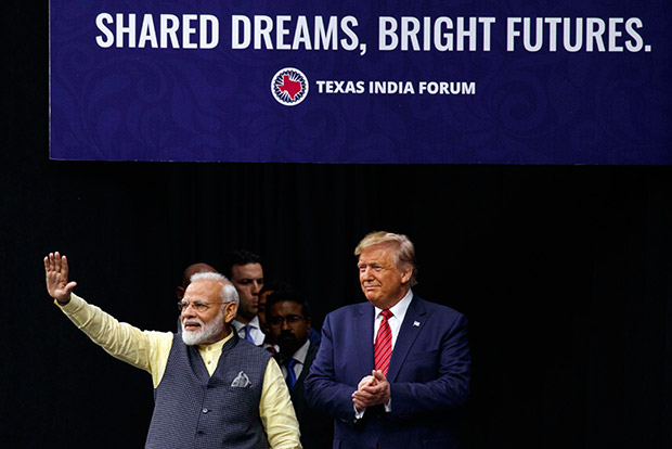 Howdy Modi LIVE: PMs global message Everything is fine in India