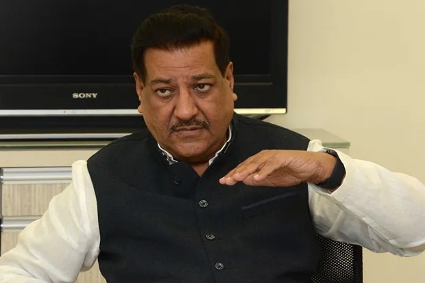 PM CARES fund Modis blatant attempt at self promotion: Chavan PM CARES fund Modis blatant attempt at self promotion: Chavan