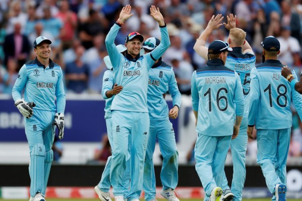 COVID-19: England players agree for pay cut