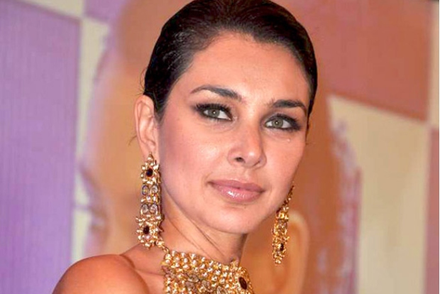 Introvert bday girl Lisa Ray loves there are no parties due to lockdown