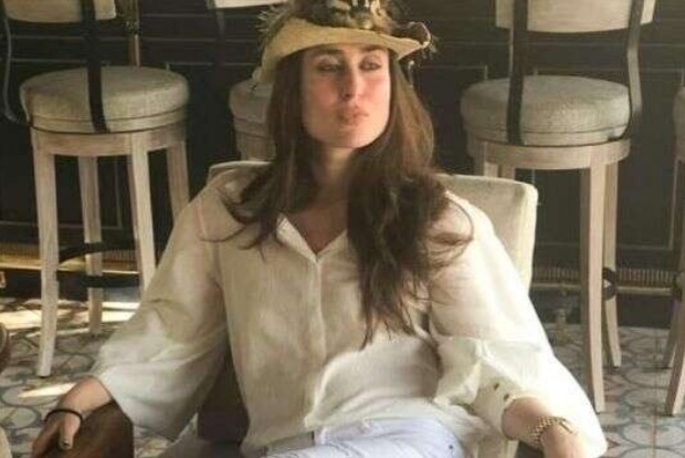Kareena aces work from home with a pout Kareena aces work from home with a pout