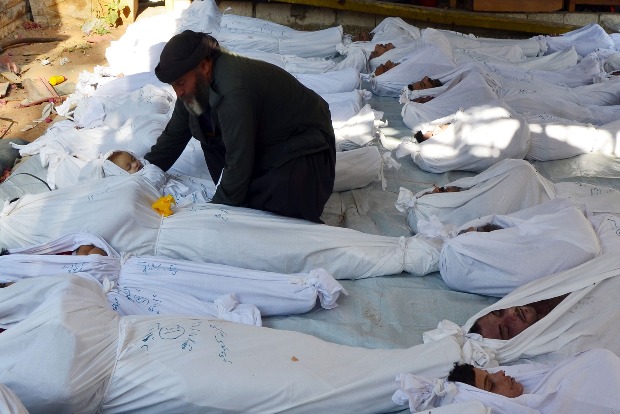 Syrian air force behind chemical attacks, investigation team finds