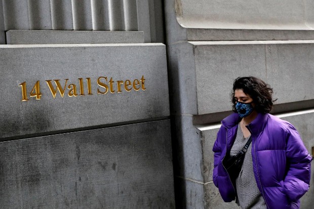 New York using mass graves amid outbreak: Report New York using mass graves amid outbreak: Report