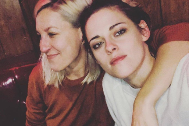 Kristen Stewarts girlfriend posts a mushy pic of the couple Kristen Stewarts girlfriend posts a mushy pic of the couple