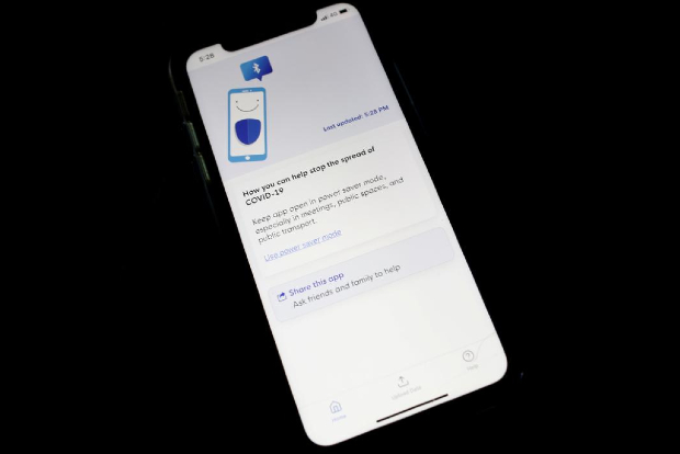 UK plans new app for COVID-19 contact tracing