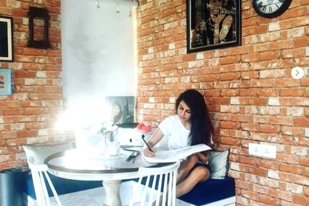 Roop Durgapal: Be grateful to have a home to be locked in