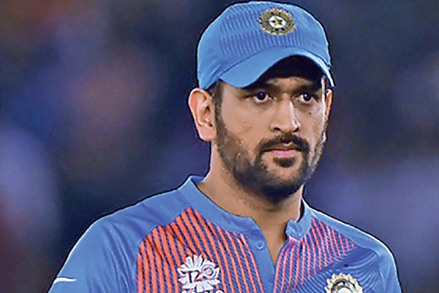Srikkanth backs Dhonis inclusion in T20 WC quad