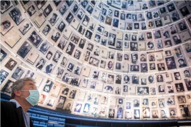 Israel marks first-ever digital Holocaust Day