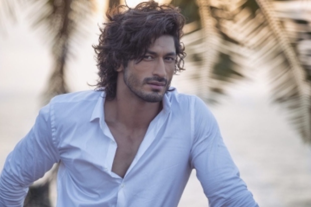 Action star Vidyut Jammwals next a hardcore romantic film
