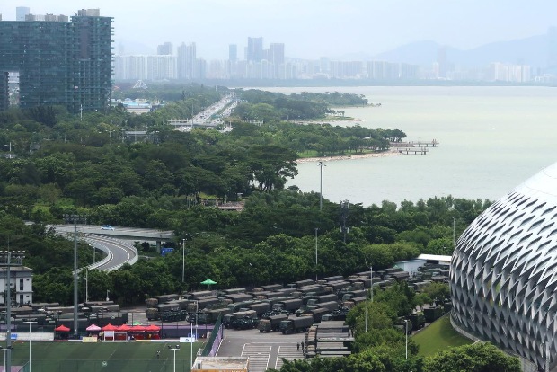 HK govt under pressure to open border with China