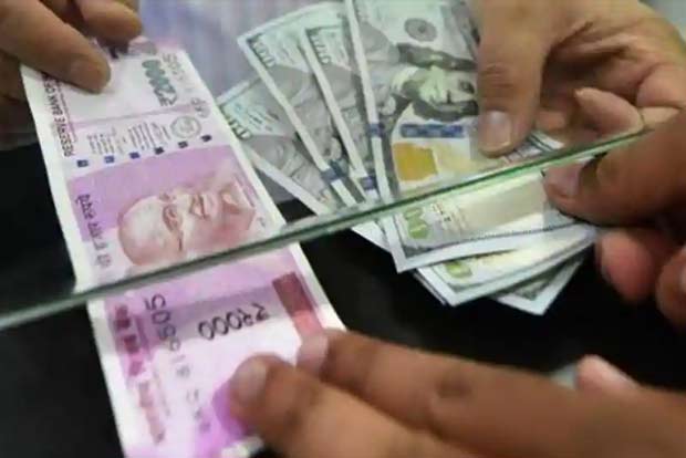 Rupee slips 15 paise to 76.40 against US dollar in early trade Rupee slips 15 paise to 76.40 against US dollar in early trade