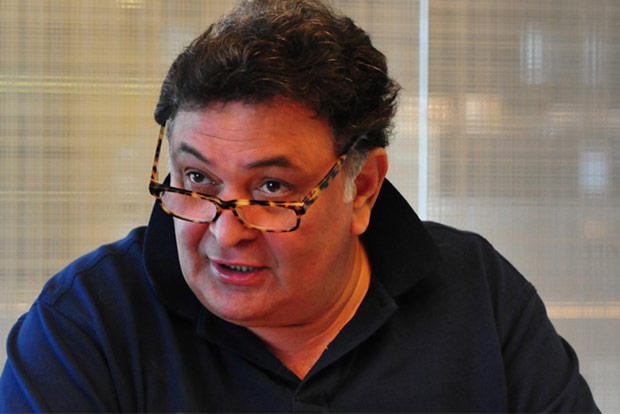 Rishi Kapoor no more, confirms Amitabh Bachchan