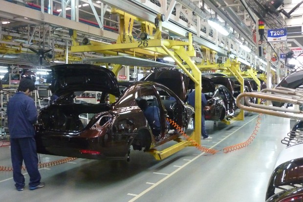 Govt seeks suggestions from auto industry leaders for resource mop-up, sector demands fin package