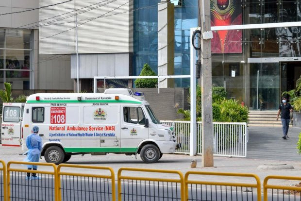 Ambulance driver who brought back Tripura patients from Chennai tests COVID-19 positive