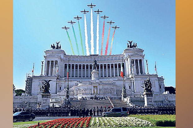 DeTect: No tricolour farewell for Rafale jets in France