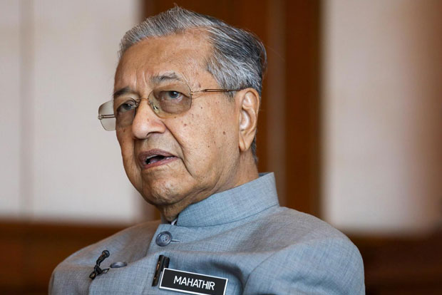 Ex-Malay PM to announce new party