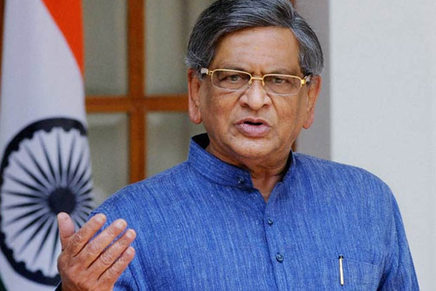 Lets not equate Hindi with nationalism, says S M Krishna on Kanimozhi episode