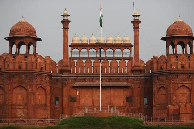 Independence Day alert as banned outfit offers million dollar reward for Khalistan flag at Red Fort Independence Day alert as banned outfit offers million dollar reward for Khalistan flag at Red Fort