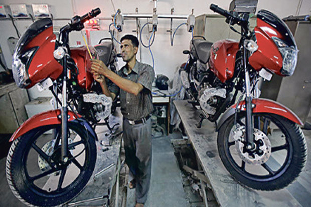Bumpy ride in July 2nd half due to lockdowns: Bajaj