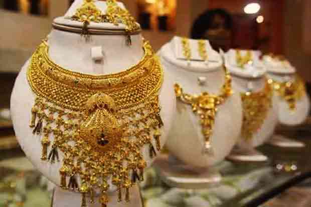 58 staffers of Kovai jewellery test +ve, search on for contacts 58 staffers of Kovai jewellery test +ve, search on for contacts