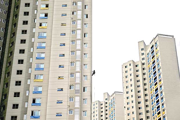Flat buyers entitled to compensation for delayed possession: SC