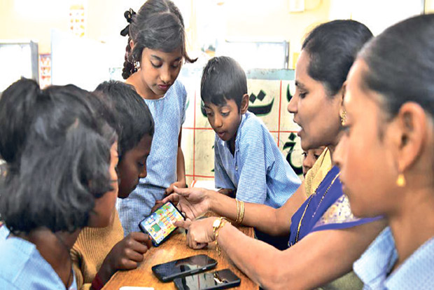 Suicide over phones: HC asks State to factor in online edu challenges faced by govt students