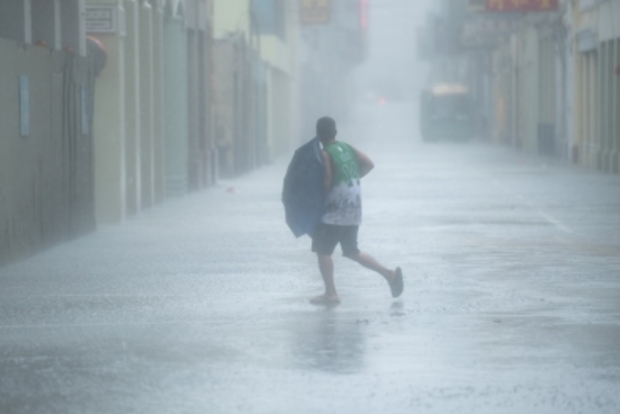 China renews red alert for typhoon Bavi