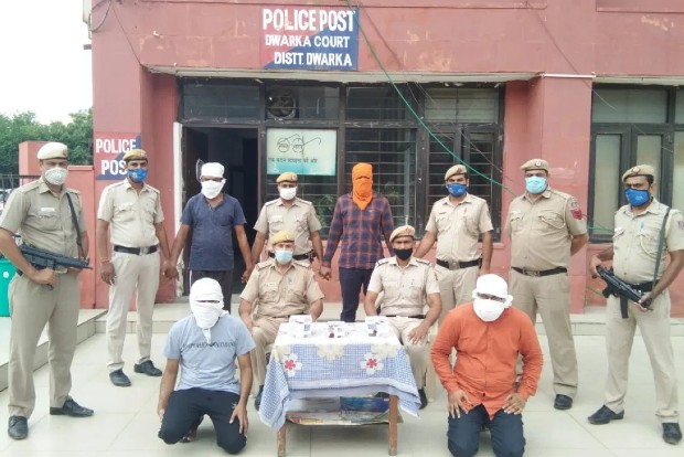 Extortion racket busted in Delhi jail, 5 including head warden arrested