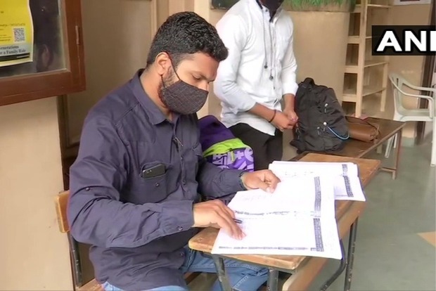 Polling underway in Greater Hyderabad amid tight security Polling underway in Greater Hyderabad amid tight security