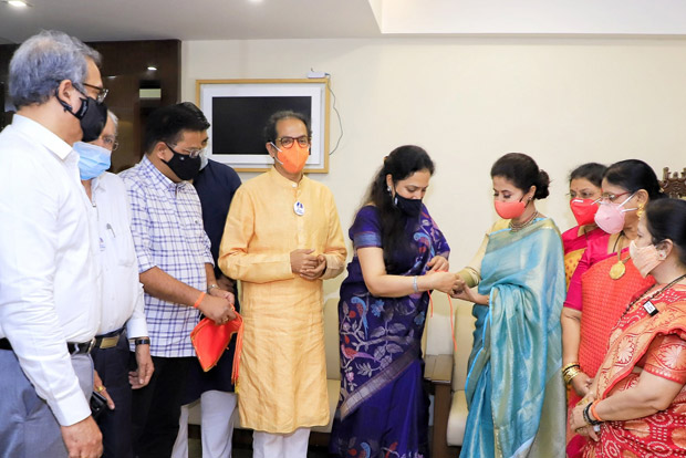 Urmila Matondkar joins Shiv Sena, attacks Kangana Ranaut