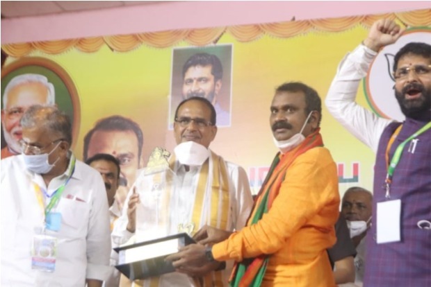 Saffron group will vanquish DMK and its allies: TN BJP chief