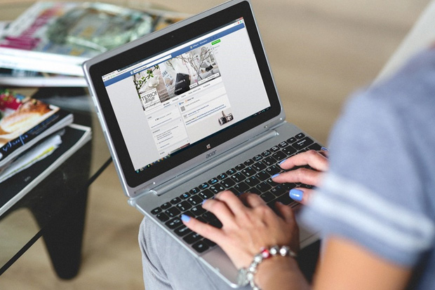 Why social nets can’t curb fake accounts