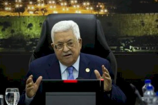 Abbas accepts senior PLO officials resignation Abbas accepts senior PLO officials resignation