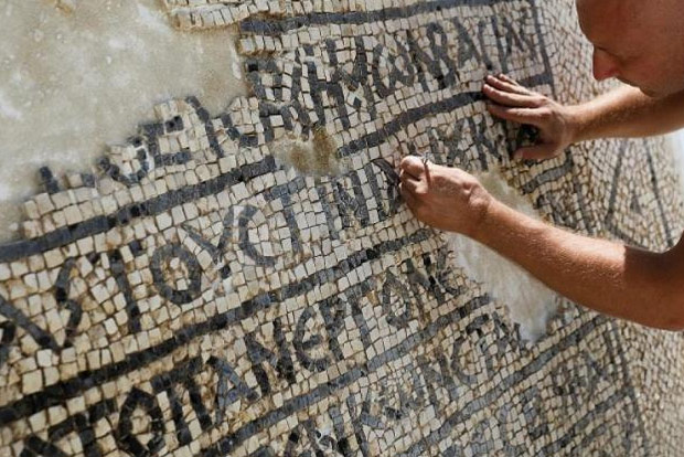 Archaeologists employ deep learning to decode tombs Archaeologists employ deep learning to decode tombs