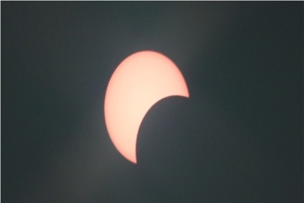Thousands Watch Solar Eclipse In Chile But Fog And Clouds Mar View: WATCH VIDEO