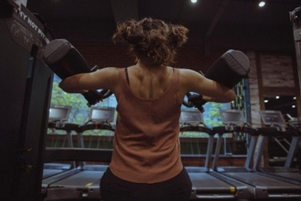 Taapsee shares what her bad hair day at the gym looks like