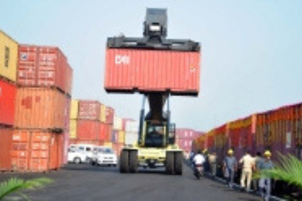 Indias Nov merchandise exports fall by 8.74 per cent YoY